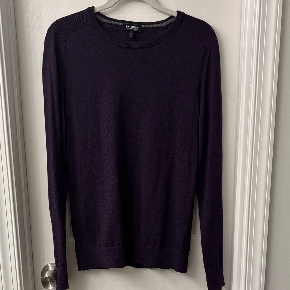 Express Men's Dark Purple Crew Neck Sweater